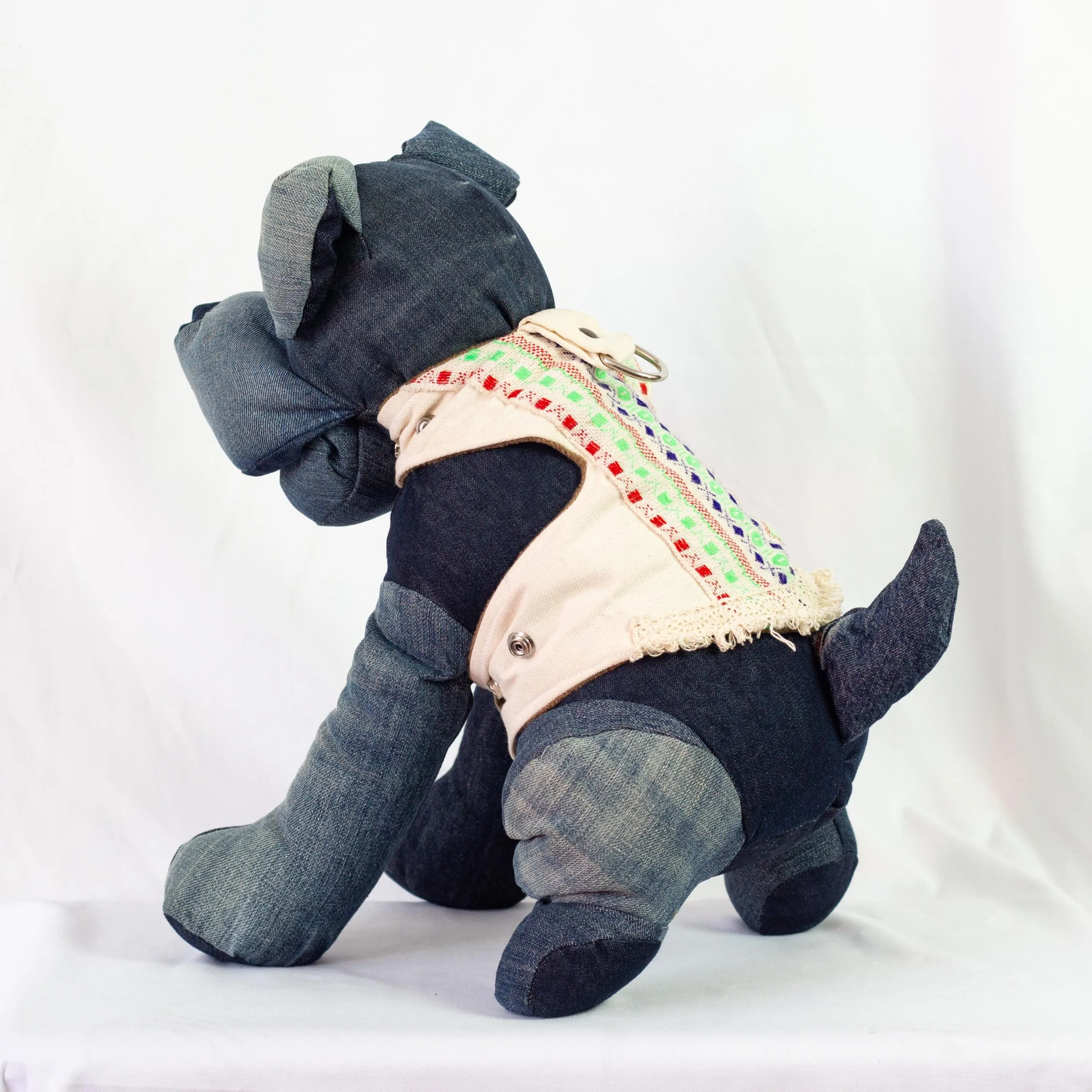 Pechera Bordada Artesanal - Imagen 2